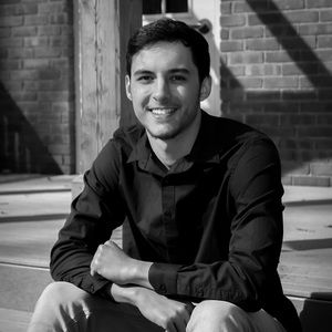 Meet your Posher, Brady